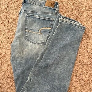 American Eagle Outfitters Light Blue Skinny Jeans